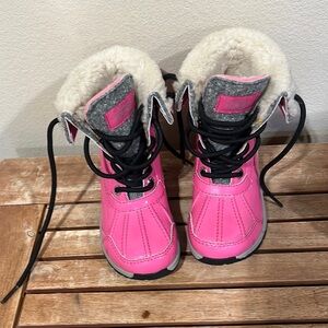 UGG BUTTE II PINK- AZALEA Toddler Size 10